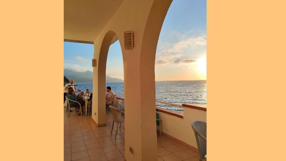Hotel Scoglio Bianco Portoferraio Exterior foto